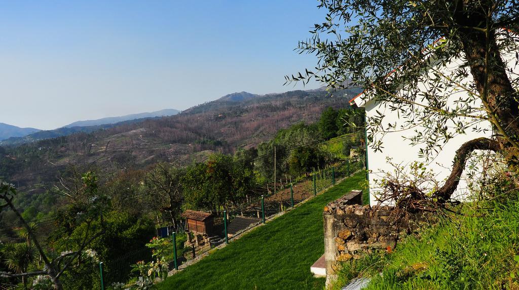 Abrigo Do Toural Villa Azere  Bagian luar foto